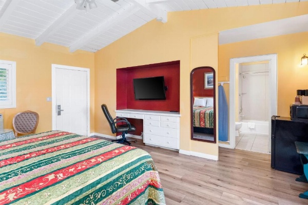 Fallbrook Country Inn image 21